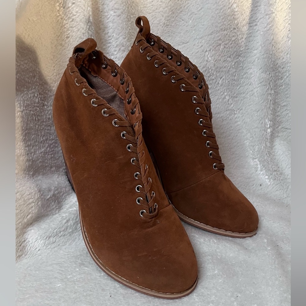 South Out Brown Booties